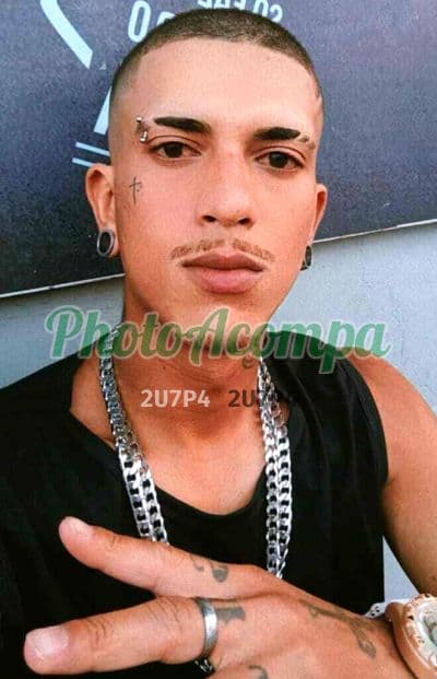 Acompanhante masculino em Hortolândia com beijo grego (2) — Rodrigo