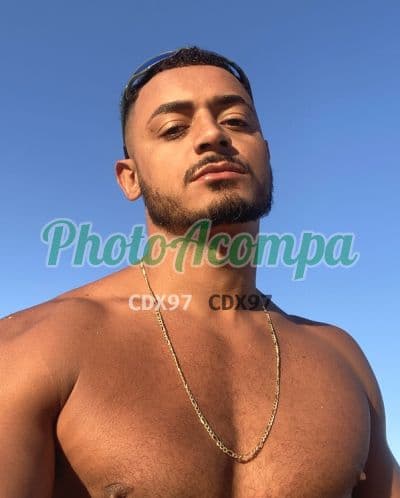 Acompanhante masculino em São Paulo com beijo grego (4) — Rodrigo