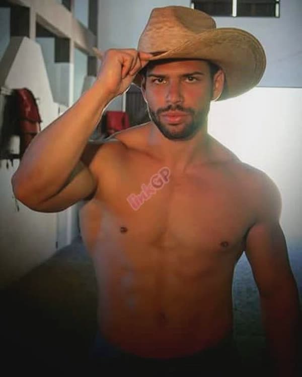 Foto 2: Acompanhante masculino em Balneário Camboriú — acompanhante para evento, Rodrigo Meneses