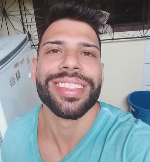 Acompanhante masculino olhos castanhos em Balneário Camboriú (3) — Rodrigo Meneses