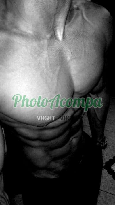 Acompanhante masculino em Taboão da Serra com beijo grego (2) — Salazar Lux