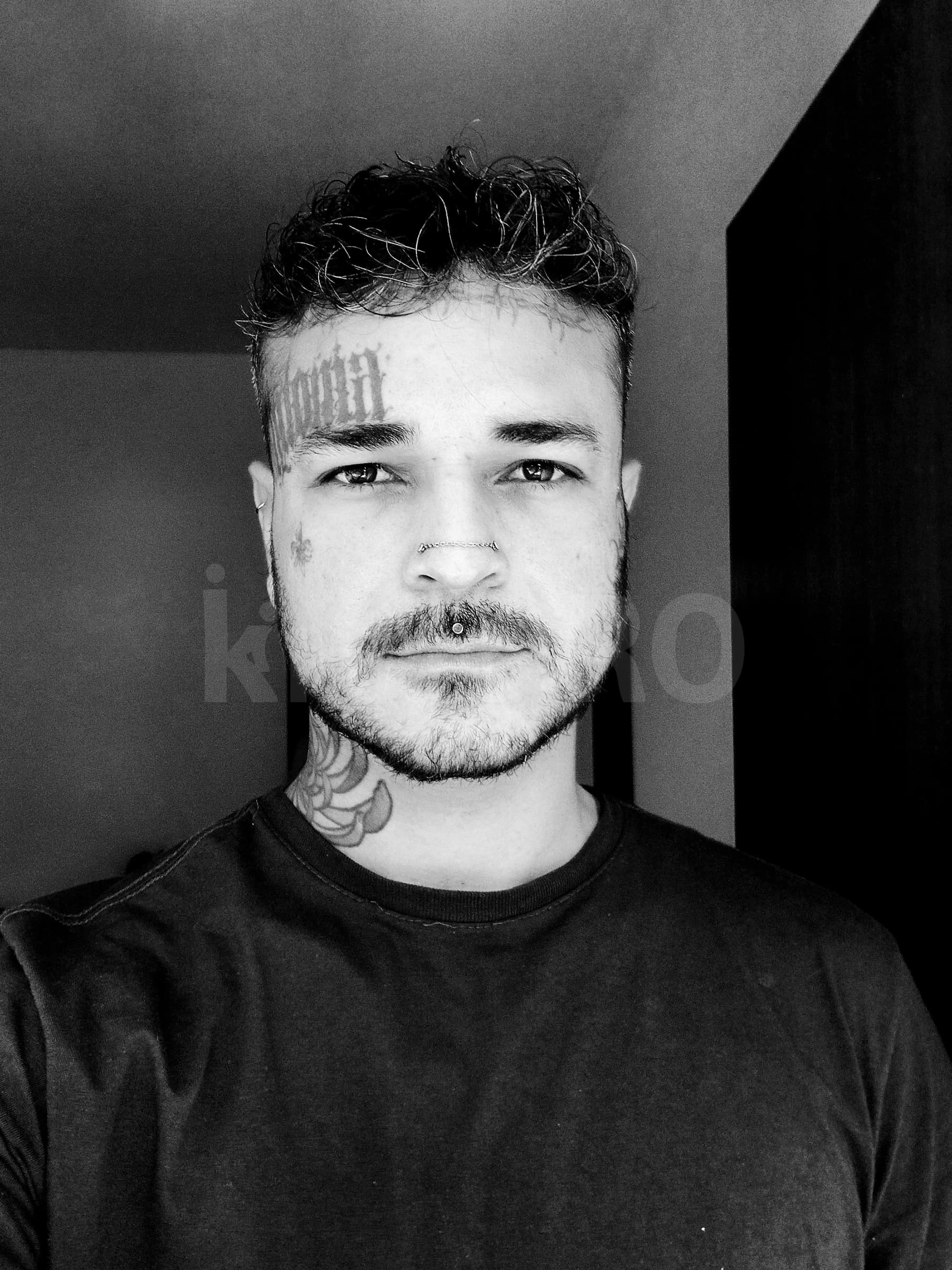 Sr. Gauntlet — acompanhante masculino em Rio de Janeiro