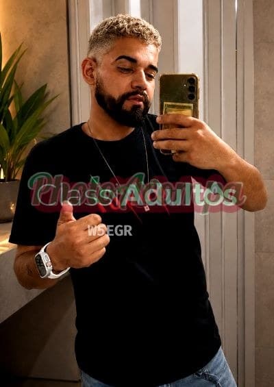 Tom Silva — acompanhante masculino em Cotia