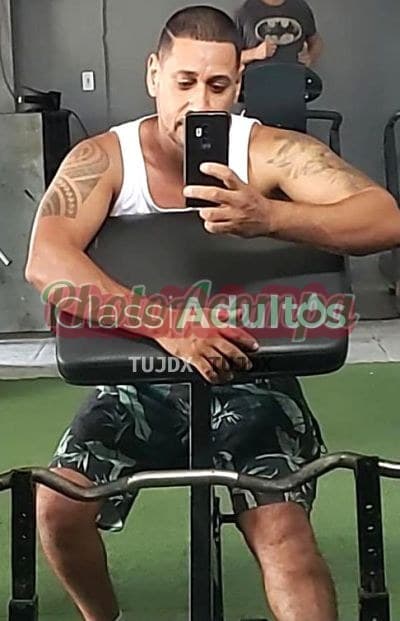 Acompanhante masculino imagem do anúncio em Porto Alegre, foto de perfil