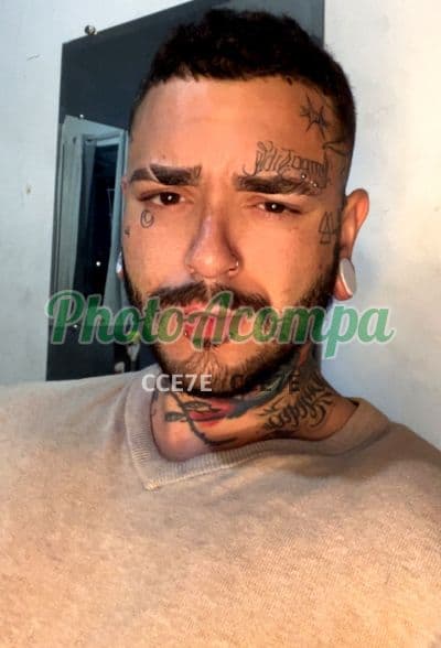 Foto 6: Acompanhante masculino em Contagem — beijo na boca, Ulisses