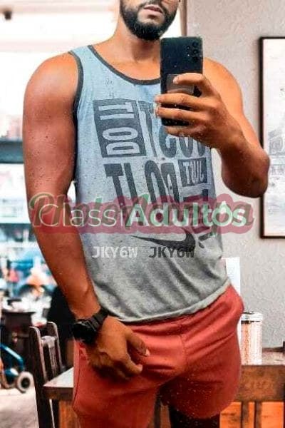 Acompanhante masculino imagem do anúncio em Rio de Janeiro — Victor Correia