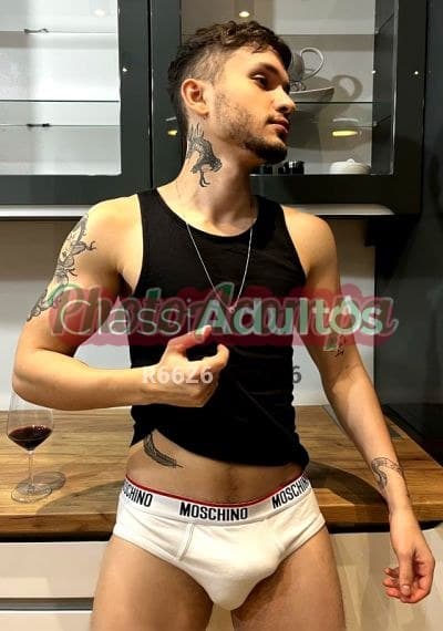 Acompanhante masculino imagem do anúncio em Campinas — Victor Lima
