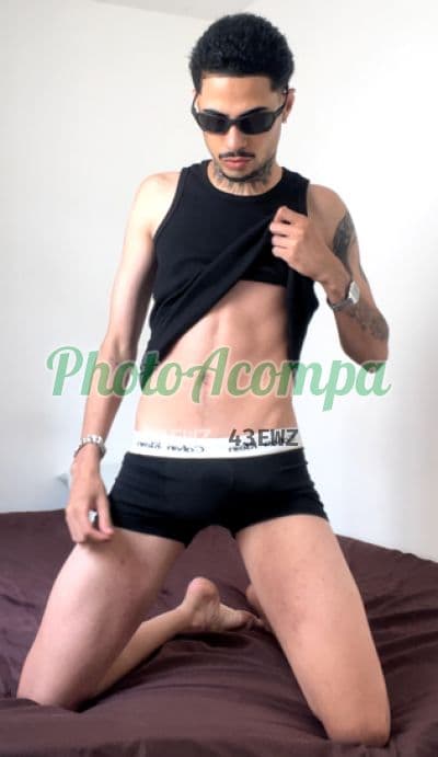 Foto 2: Acompanhante masculino em João Pessoa — beijo na boca, Victor Ryan
