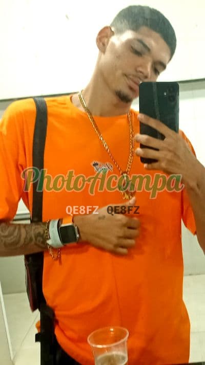 Acompanhante masculino em Nova Iguaçu — beijo grego, foto 4 de Vitor Da Silva Torres