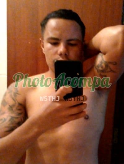 Acompanhante masculino em Belo Horizonte — beijo na boca, foto 4 de Vitor Manoel