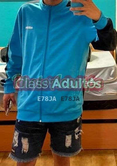 Acompanhante masculino imagem do anúncio em Santos — Vitor Silva
