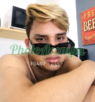 Acompanhante masculino em São Paulo com beijo grego (6) — Wellington Novinho 18 Cm