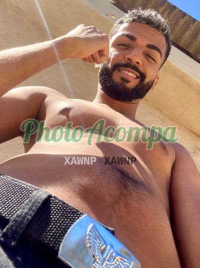 Acompanhante masculino em Rio de Janeiro com beijo grego (6) — Yazan