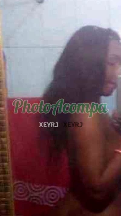 Travesti acompanhante em Duque de Caxias com beijo na boca (6) — Adriana Tavarez