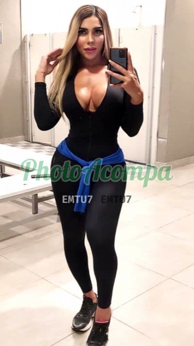 Travesti acompanhante em São Paulo — beijo grego, foto 4 de Alice Aires