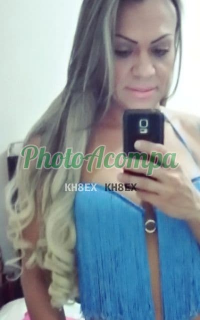 Travesti acompanhante em São Paulo — beijo na boca, foto 2 de Allessandra Tolledo Barro