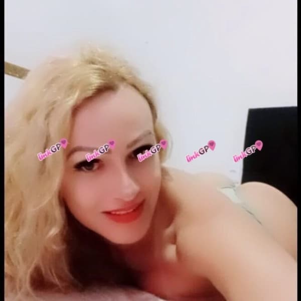 Travesti acompanhante em Goiânia com beijo grego (2) — Amanda Ribeiro