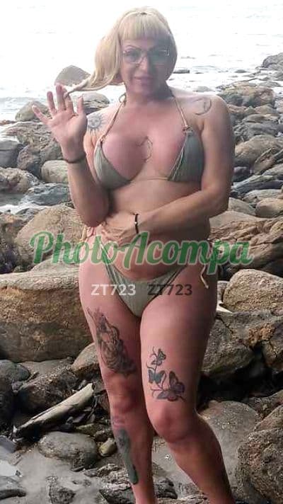 Travesti acompanhante em Itaquaquecetuba — beijo na boca, foto 2 de Andréa Bueno