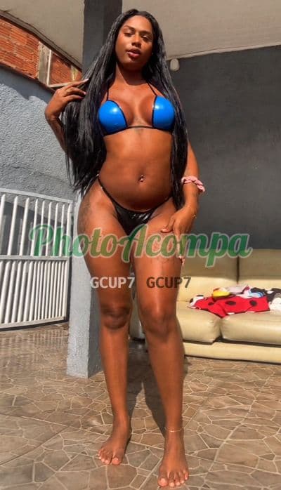 Travesti acompanhante em Guarujá com beijo na boca (2) — Andressa Aíscha