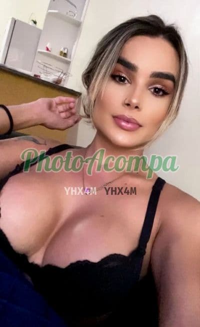 Travesti acompanhante em Sorocaba com garganta profunda (4) — Bella Garcia