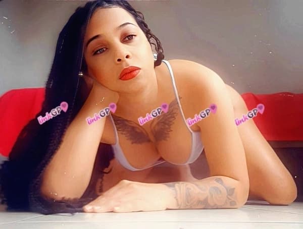 Travesti acompanhante barbie em Vila Velha, foto 2 de Bia