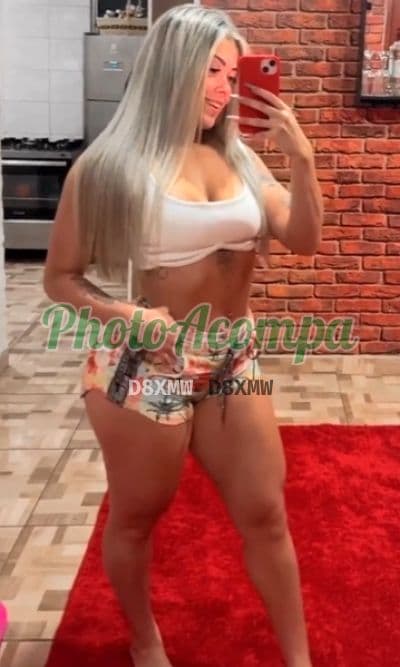 Travesti acompanhante em São Paulo — beijo na boca, foto 2 de Brenda Frazão