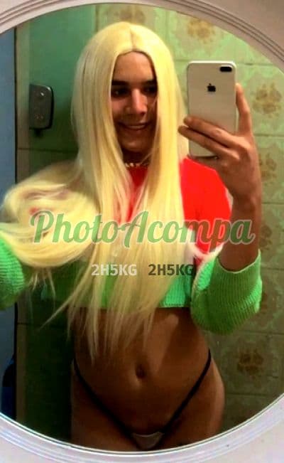Travesti acompanhante em São Paulo com beijo grego (4) — Bruna
