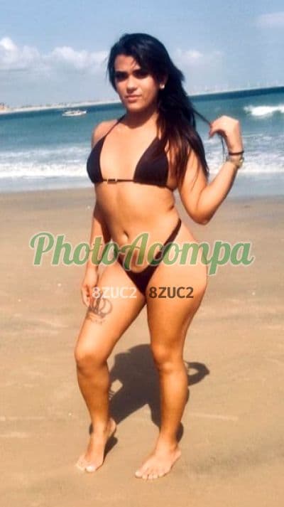 Travesti acompanhante em Brasília com beijo grego (6) — Bruna Brito