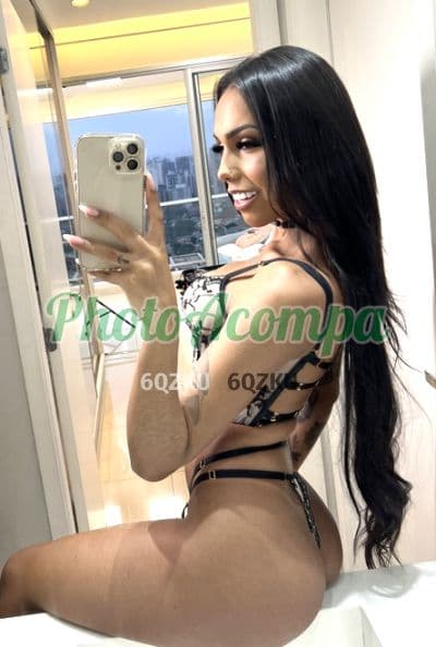 Travesti acompanhante em São Paulo — beijo na boca, foto 2 de Bruna Zampolli