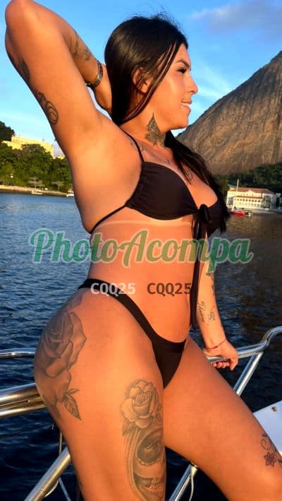 Travesti acompanhante em Nilópolis — beijo na boca, foto 2 de Camilla Drumond