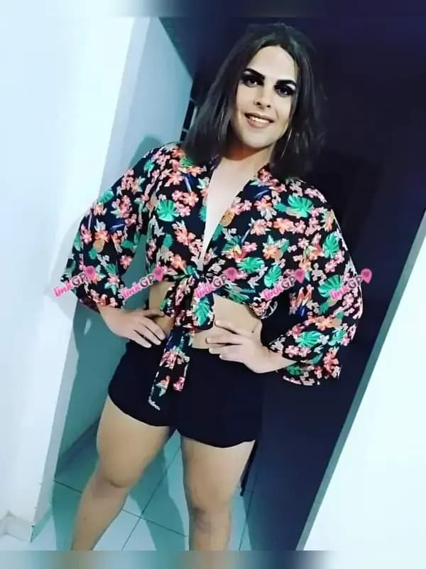 Travesti acompanhante cabelo ondulado em Petrolina (3) — Dama Da Noite