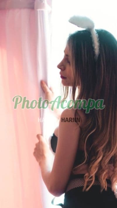 Travesti acompanhante em Penápolis com beijo na boca (6) — Daniela Catelan