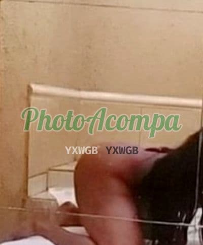 Travesti acompanhante em Belo Horizonte com beijo na boca (2) — Evanny Ribeiro