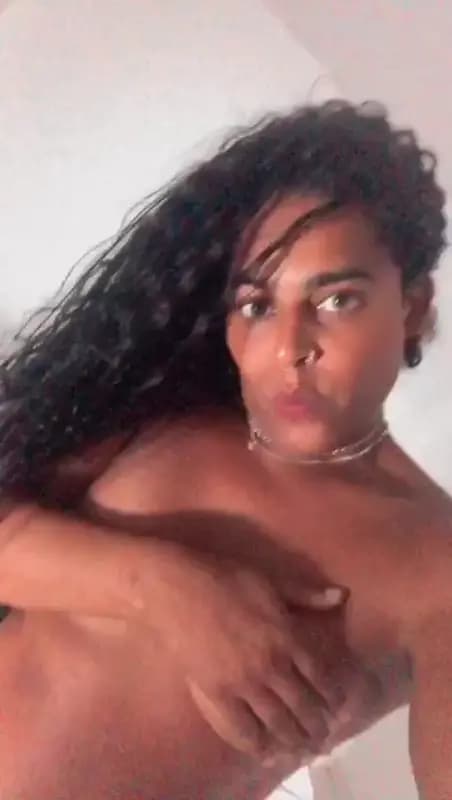 Foto 9: Travesti acompanhante apertadinha em Patos de Minas — Fernandes