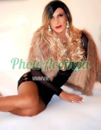 Travesti acompanhante em Recife — beijo grego, foto 6 de Gabriella Versailles