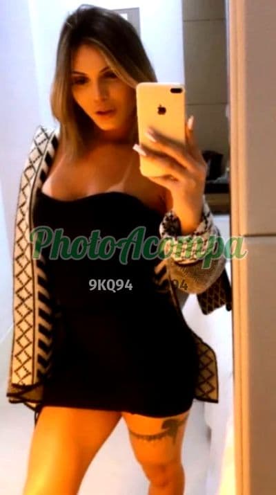 Travesti acompanhante em Seropédica — beijo na boca, foto 2 de Isadora Vasconcelos