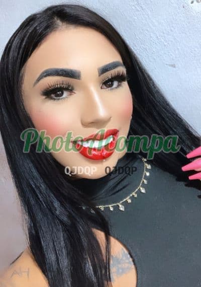 Travesti acompanhante em Botucatu — garganta profunda, foto 4 de Júlia Gabrielly