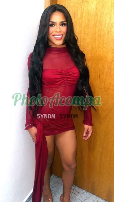 Travesti acompanhante imagem autêntica em Guarulhos — Lara Ferrari, foto 4