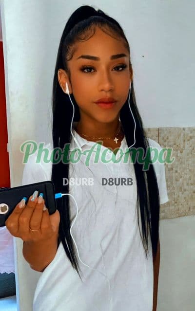 Travesti acompanhante em Porto Alegre com beijo na boca (4) — Latih