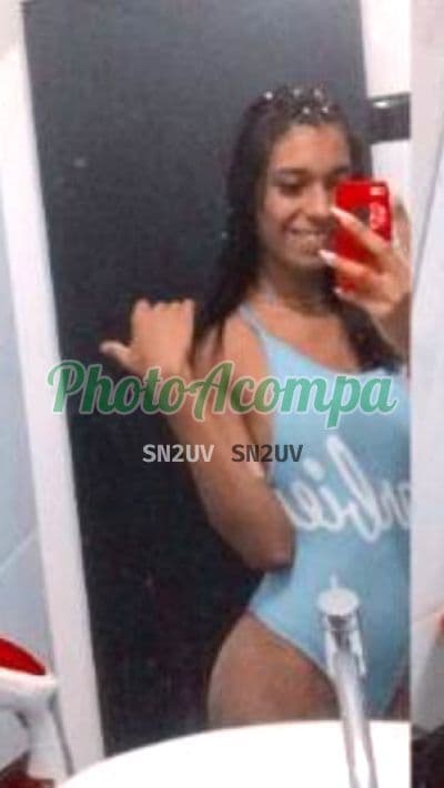 Travesti acompanhante em Bertioga com beijo na boca (2) — Lorrany