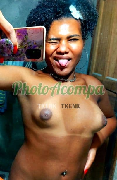 Travesti acompanhante em Niterói — beijo na boca, foto 2 de Louise Angel