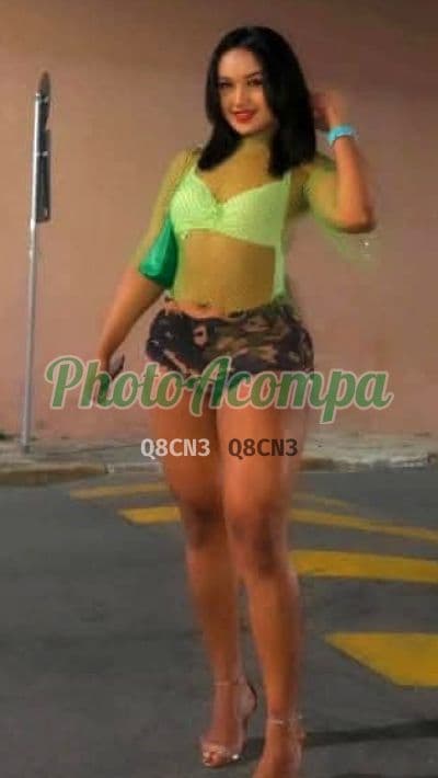 Travesti acompanhante em Rio de Janeiro com beijo grego (6) — Luara Lins