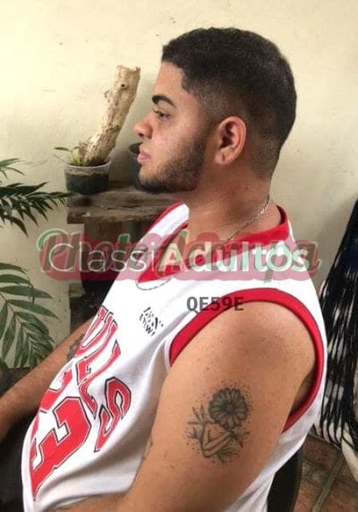 Lucas — travesti e acompanhante trans em Vitória