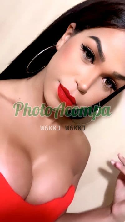 Travesti acompanhante em Piracicaba com beijo na boca (2) — Melissa Martins