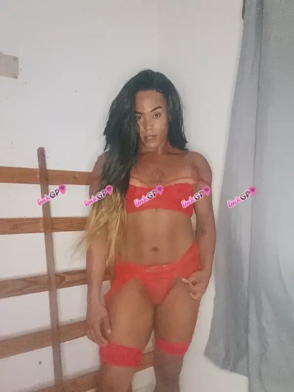 Travesti acompanhante alta em Recreio dos Bandeirantes, foto de perfil
