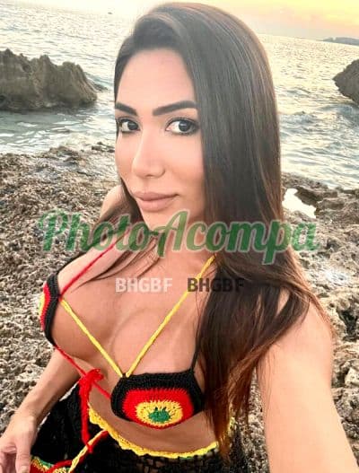 Travesti acompanhante em Fortaleza — beijo na boca, foto 2 de Nathyelle Silva