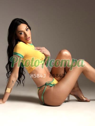 Travesti acompanhante em São Paulo — beijo na boca, foto 2 de Nicoly Amorim