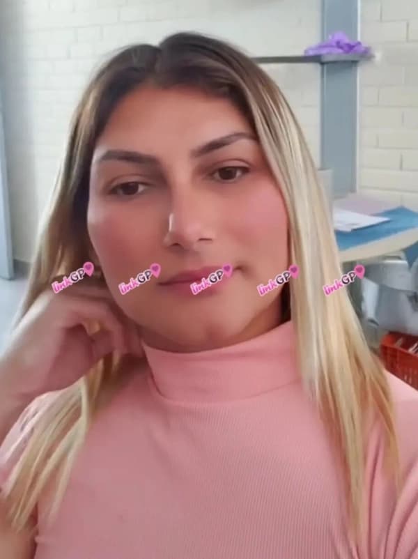 Travesti acompanhante branquinha em Brasília — Paloma Trans