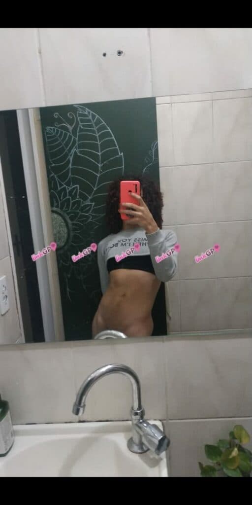 Travesti acompanhante apertadinha em Sorocaba, foto de perfil