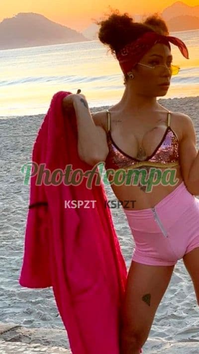 Travesti acompanhante em Rio de Janeiro — beijo na boca, foto 4 de Sarita